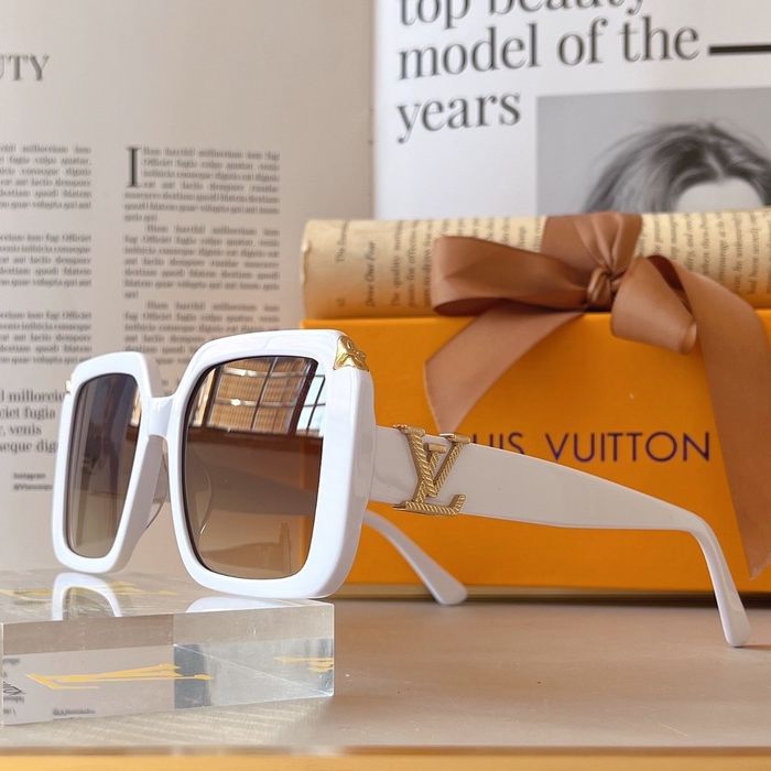 Louis Vuitton Sunglasses Top Quality LVS00828